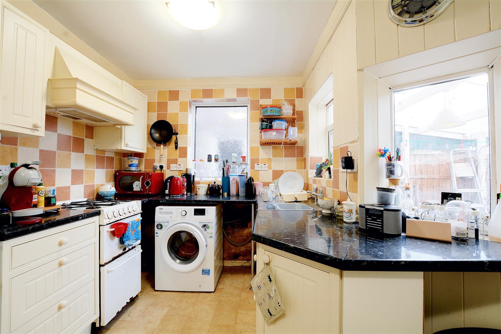 Attenborough Lane, Beeston, Nottingham Robert Ellis Estate Agents